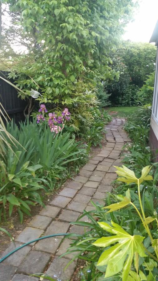 Berni'S Boutique Bnb Christchurch Exteriör bild